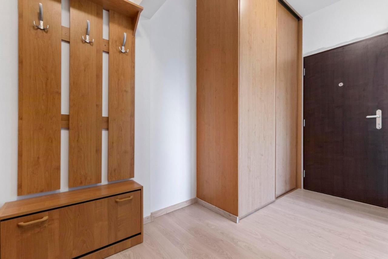 Apartment 20 Minutes From City Center W Netflix, Coffee Or Tea & Parking Bratislava Exteriér fotografie