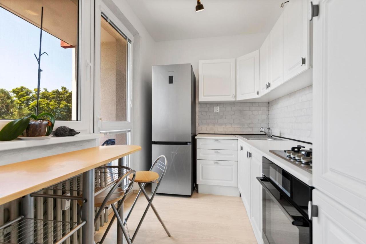 Apartment 20 Minutes From City Center W Netflix, Coffee Or Tea & Parking Bratislava Exteriér fotografie